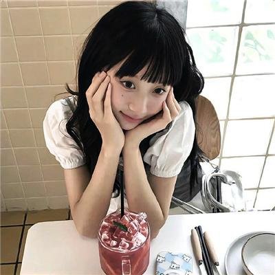 闺密妙诗吟